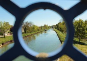 Le Canal latéral à la Loire à Léré